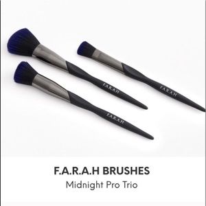 New makeup brush set